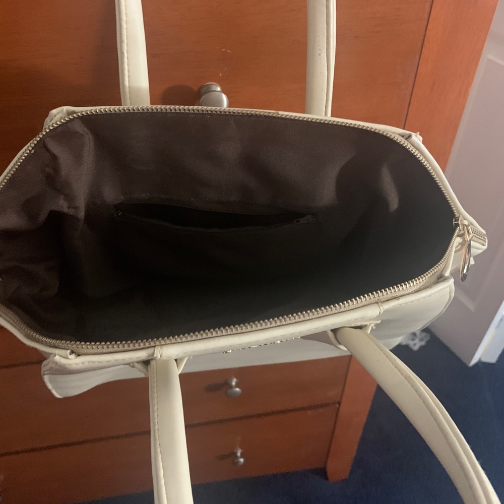 Purses - Picture 3 of 3